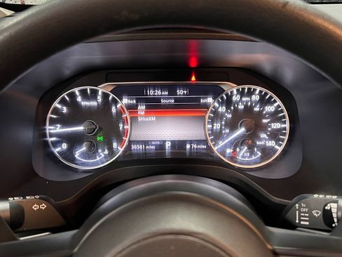 Used 2024 Nissan Rogue S image 21