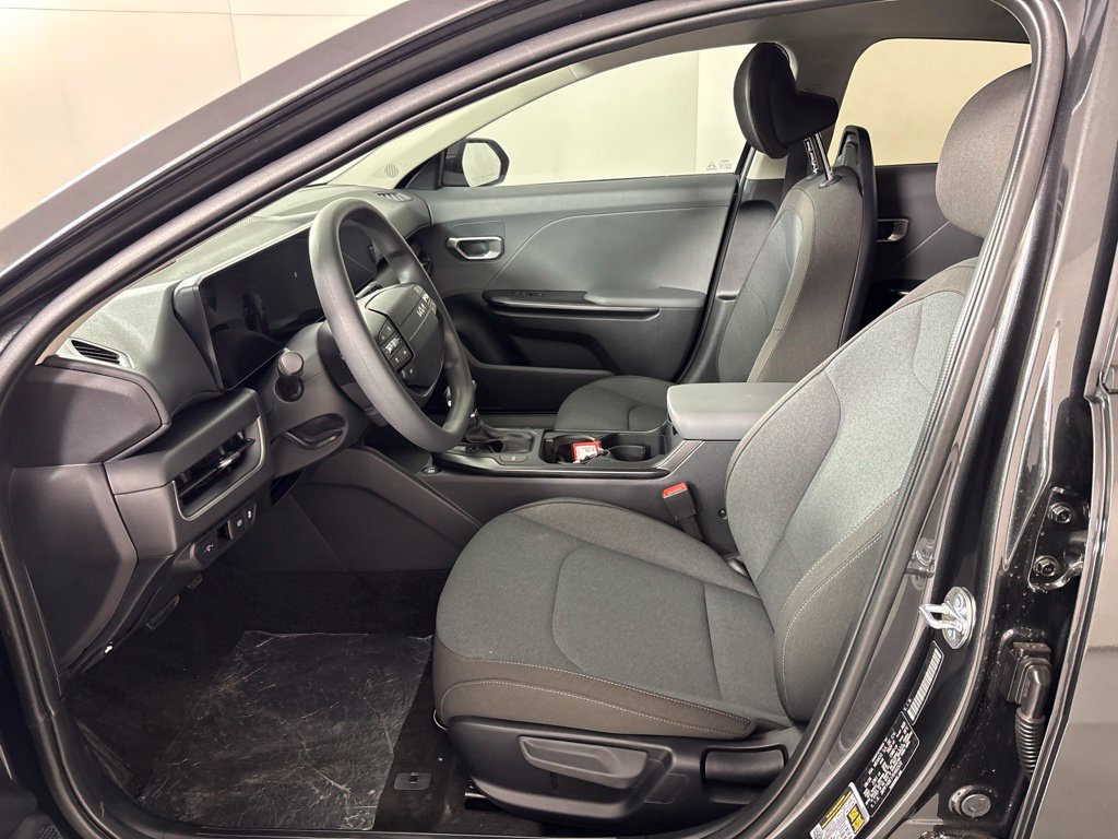 New 2026 Kia K4 FWD image 21