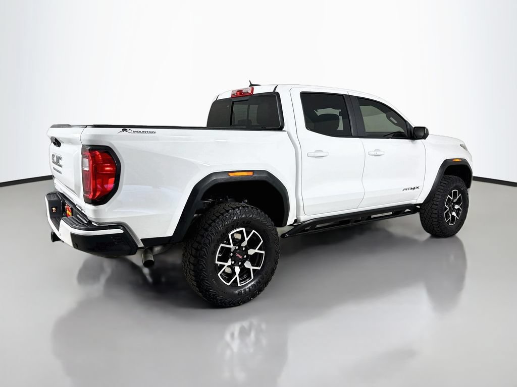 Used 2024 GMC Canyon AT4X AWD/4WD image 8