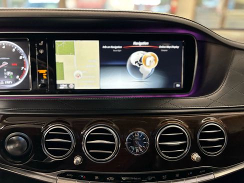 Used 2016 Mercedes-Benz Maybach S 600 image 22