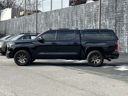 Used 2022 Toyota Tundra Platinum w/ Advanced Package image 7