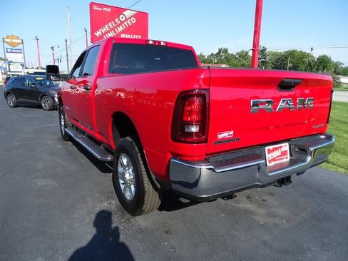 Used 2026 RAM 2500 Big Horn AWD/4WD image 7