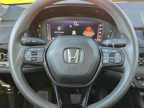 Used 2024 Honda Accord EX image 19
