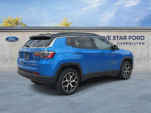 Used 2025 Jeep Compass Limited AWD/4WD image 8
