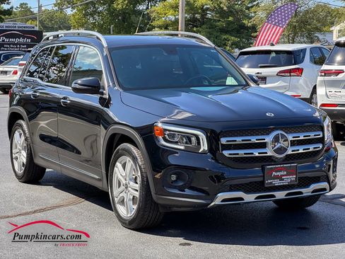 Used 2022 Mercedes-Benz GLB 250 4MATIC image 37