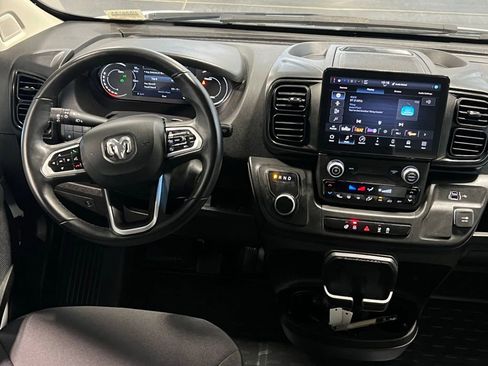 Used 2024 RAM ProMaster 3500 w/ Delivery Van Package image 12