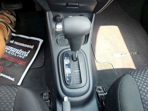 Used 2011 Hyundai Accent GS FWD image 27