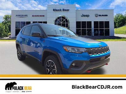 New 2025 Jeep Compass Trailhawk w/ Trailhawk Convenience Group