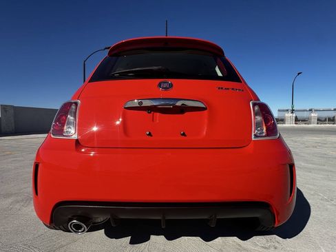 Used 2018 FIAT 500 Pop FWD image 3