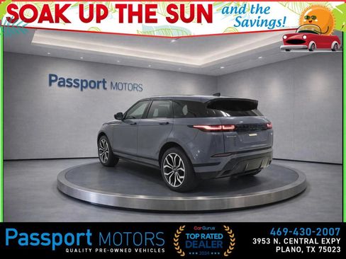 Used 2022 Land Rover Range Rover Evoque R-Dynamic SE AWD/4WD image 4