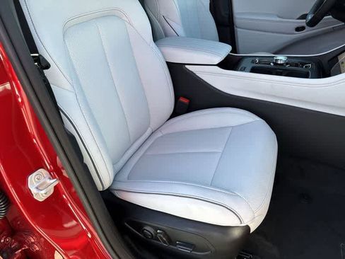 New 2025 Jeep Wagoneer S Limited image 18