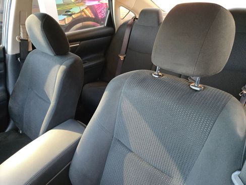 Used 2015 Nissan Altima 2.5 S w/ Power Driver Seat Package image 9