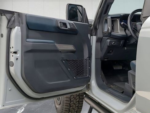 Used 2021 Ford Bronco First Edition image 20