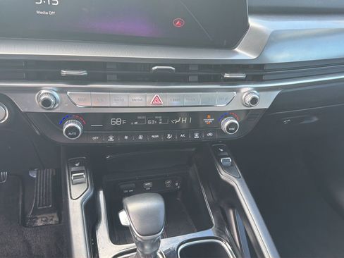 Used 2024 Kia Telluride S w/ S Sunroof Package AWD/4WD image 19
