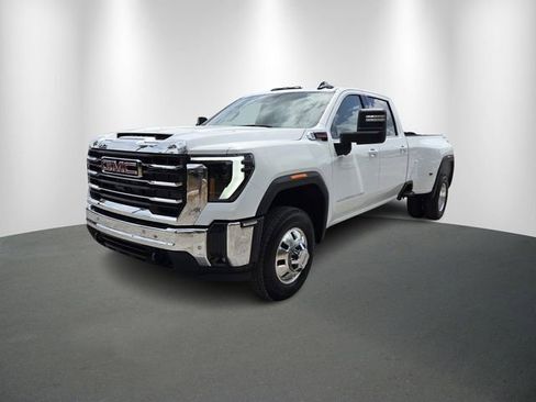 New 2026 GMC Sierra 3500 SLE w/ SLE Value Package image 2