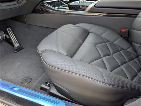 New 2026 BMW 740i w/ Premium Package image 4