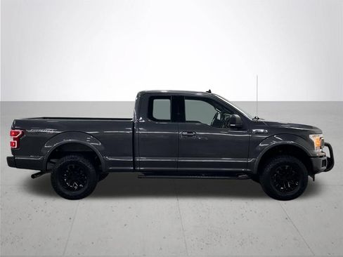 Used 2020 Ford F150 XLT w/ Equipment Group 302A Luxury AWD/4WD image 9