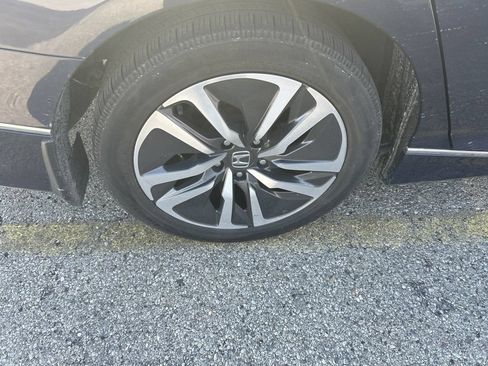 Used 2018 Honda Accord EX-L image 15