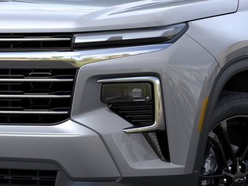 New 2026 Chevrolet Traverse LT FWD image 10