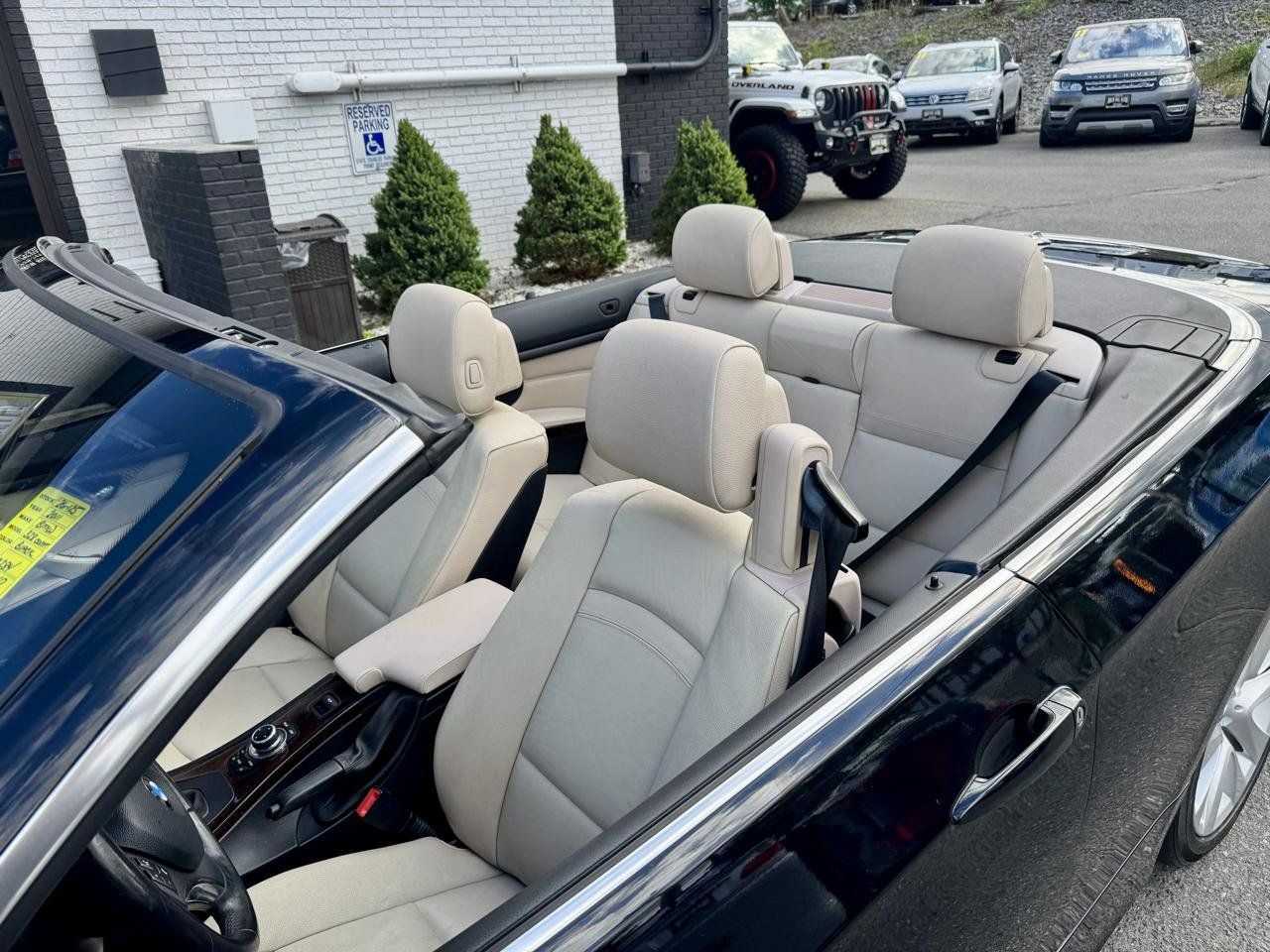 Used 2011 BMW 328i Convertible RWD image 19