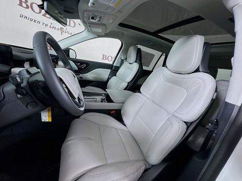 New 2026 Lincoln Aviator Reserve w/ Luxury Package image 22