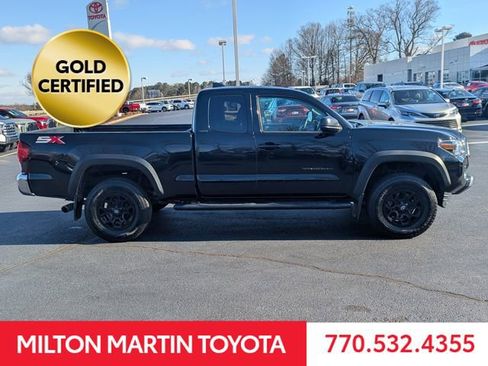 Certified 2023 Toyota Tacoma SR5 w/ SX Package image 3