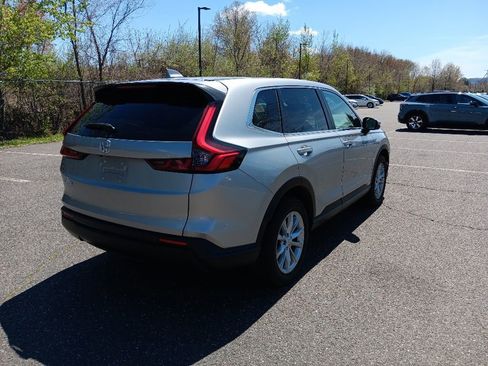 Used 2024 Honda CR-V EX image 5