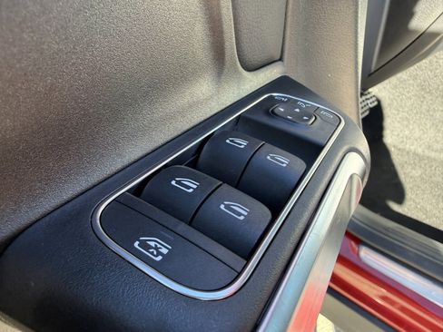 New 2026 Mercedes-Benz GLB 35 AMG GLB 35 AMG image 15