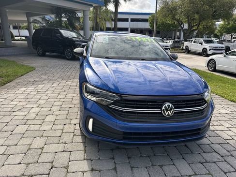 Used 2024 Volkswagen Jetta Sport FWD image 17