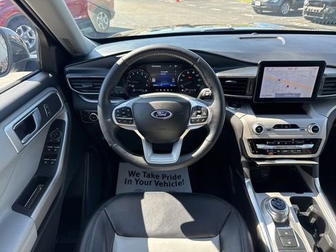 Used 2023 Ford Explorer XLT w/ Equipment Group 202A AWD/4WD image 11