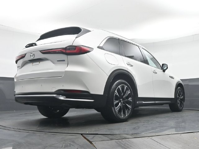 Certified 2024 MAZDA CX-90 Plug-In Hybrid w/ Premium Plus AWD/4WD image 33