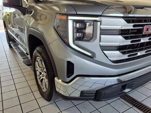 Used 2023 GMC Sierra 1500 SLE w/ Preferred Package RWD image 26