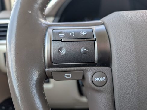 Used 2018 Lexus GX 460 Luxury AWD/4WD image 17