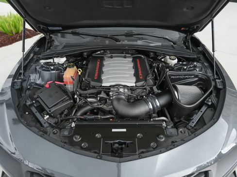 Used 2023 Chevrolet Camaro LT w/ Technology Package RWD image 41