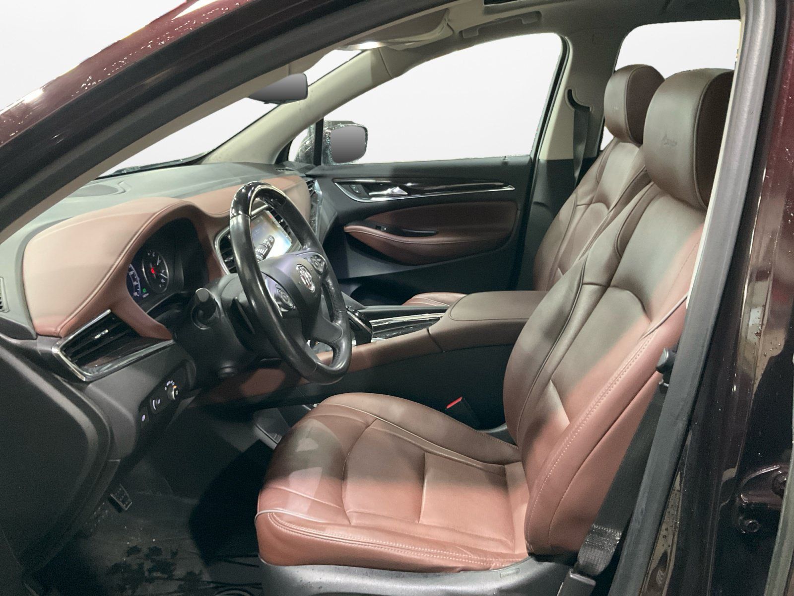 Used 2020 Buick Enclave Avenir w/ Avenir Technology Package AWD/4WD image 10