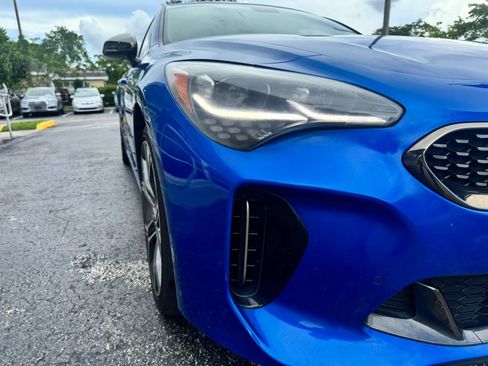 Used 2019 Kia Stinger GT AWD/4WD image 10