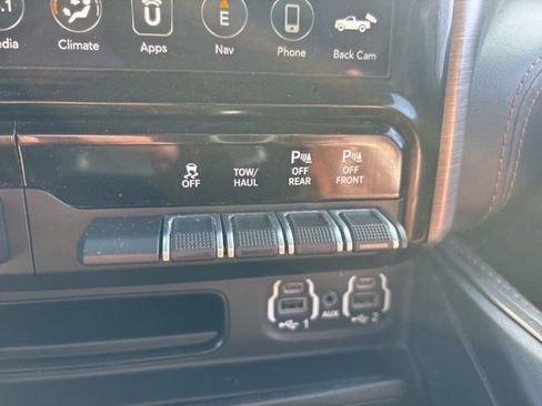 Used 2021 RAM 1500 Limited image 39