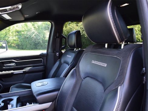 Used 2021 RAM 1500 Laramie w/ Sport Appearance Package image 15