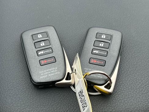 Used 2021 Lexus RX 350 AWD w/ Premium Package image 32