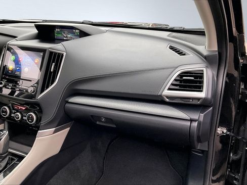 Used 2021 Subaru Forester Limited image 15