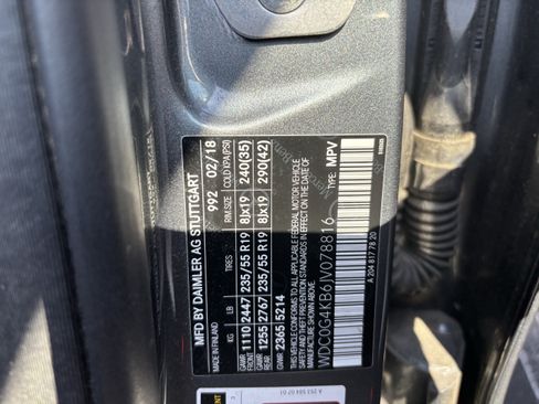 Used 2018 Mercedes-Benz GLC 300 4MATIC image 37