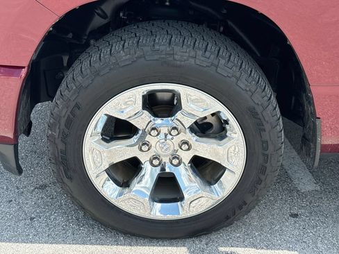 Used 2022 RAM 1500 Big Horn AWD/4WD image 2