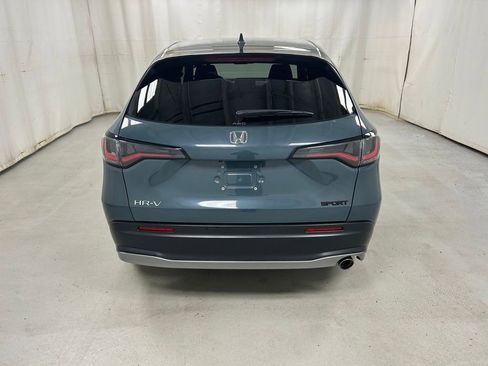 Certified 2023 Honda HR-V Sport image 6