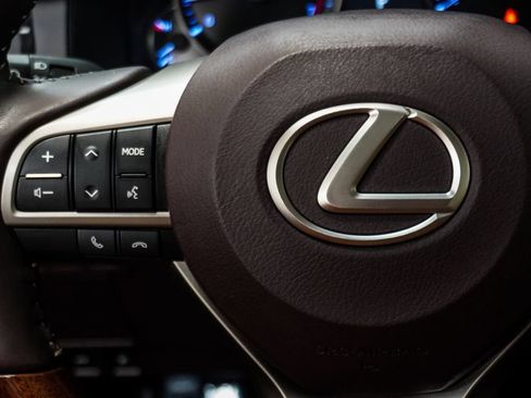 Used 2018 Lexus ES 350 w/ Luxury Package w/Wood Trim FWD image 27