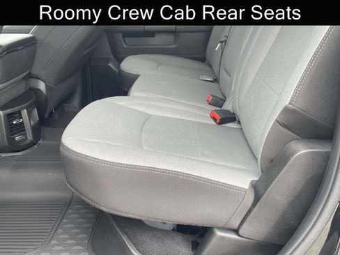 Used 2024 RAM 2500 Big Horn w/ Bed Utility Group image 11