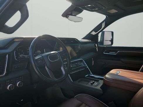 Used 2025 GMC Sierra 2500 Denali Ultimate w/ Max Trailering Package image 29