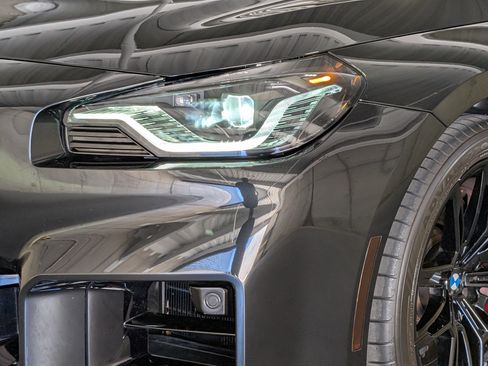Used 2025 BMW M2 w/ Lighting Package RWD image 37