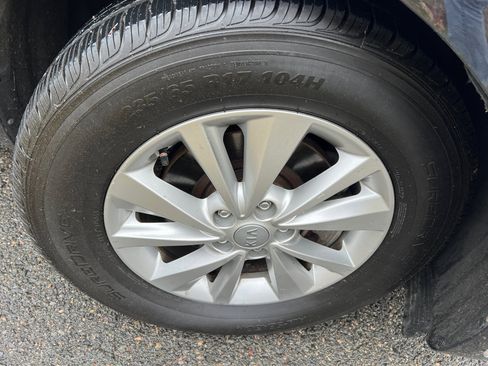 Used 2016 Kia Sedona LX w/ LX Convenience Package image 34