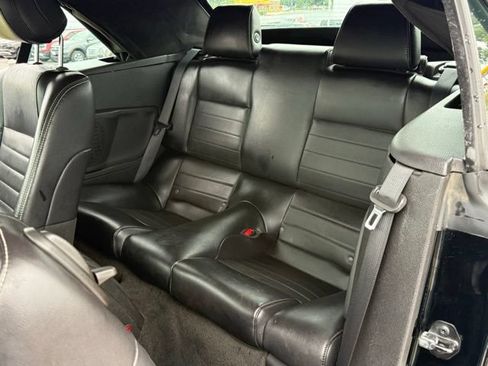 Used 2013 Ford Mustang GT Premium w/ Security Pkg RWD image 28