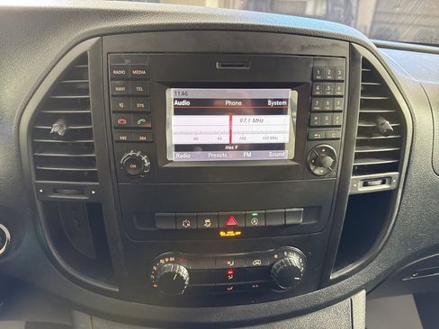 Used 2016 Mercedes-Benz Metris image 31